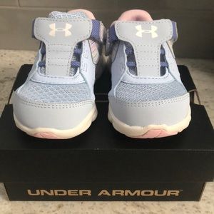 Under Armour Infant tennis shoe Girls
